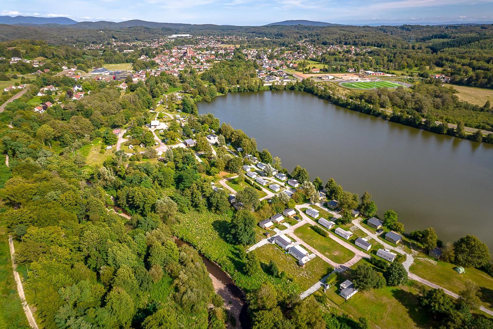 Hotel Camping Les Ballastieres - Vosges Du Sud Champagney Esterno foto