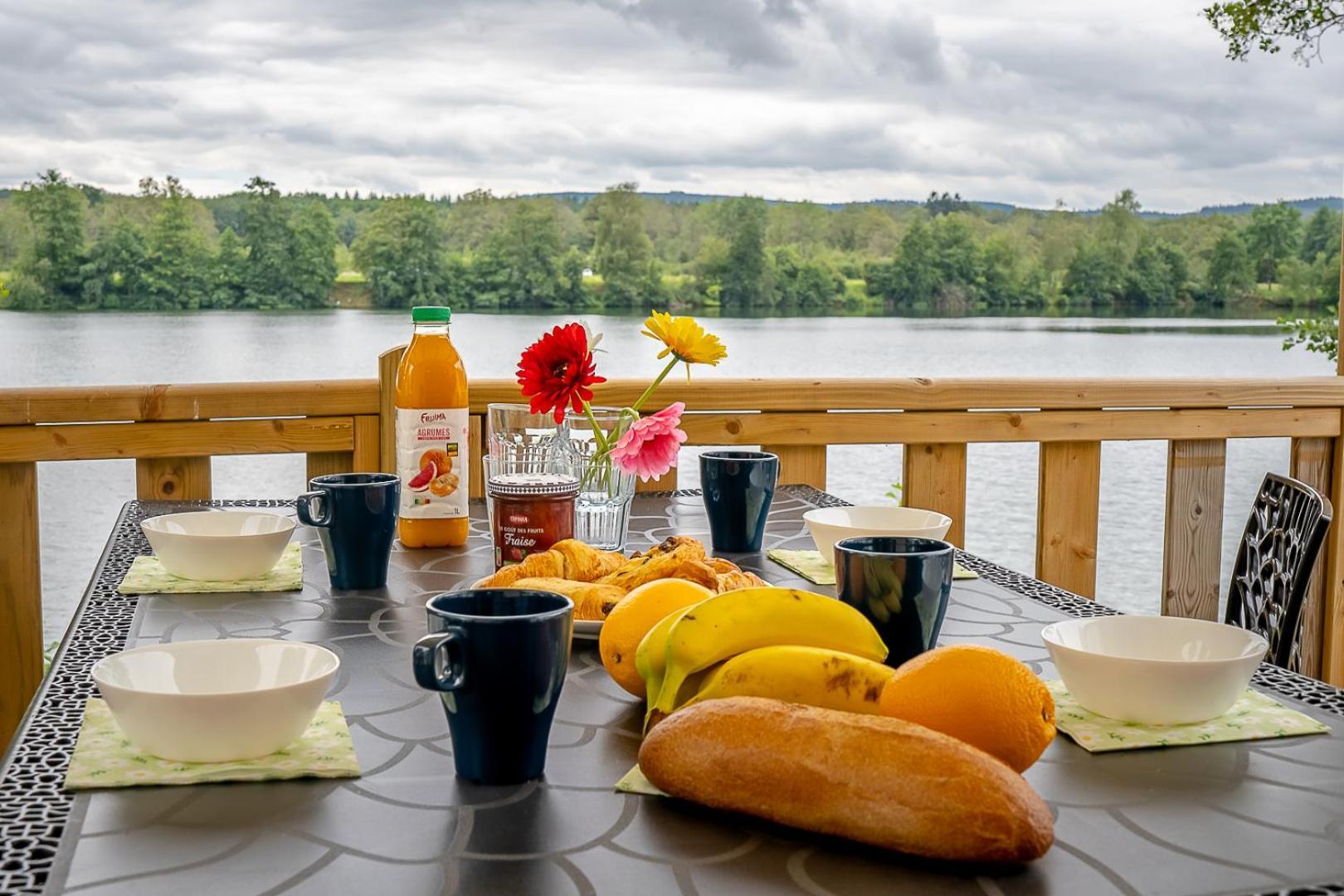 Hotel Camping Les Ballastieres - Vosges Du Sud Champagney Esterno foto