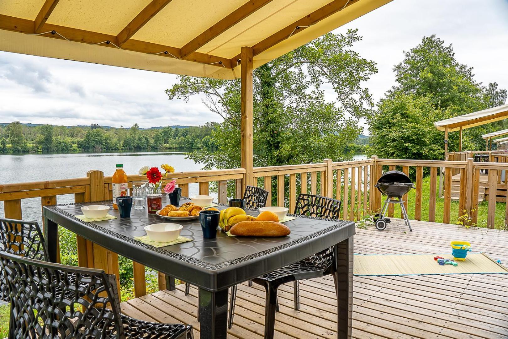 Camping Les Ballastieres - Vosges Du Sud Champagney Esterno foto
