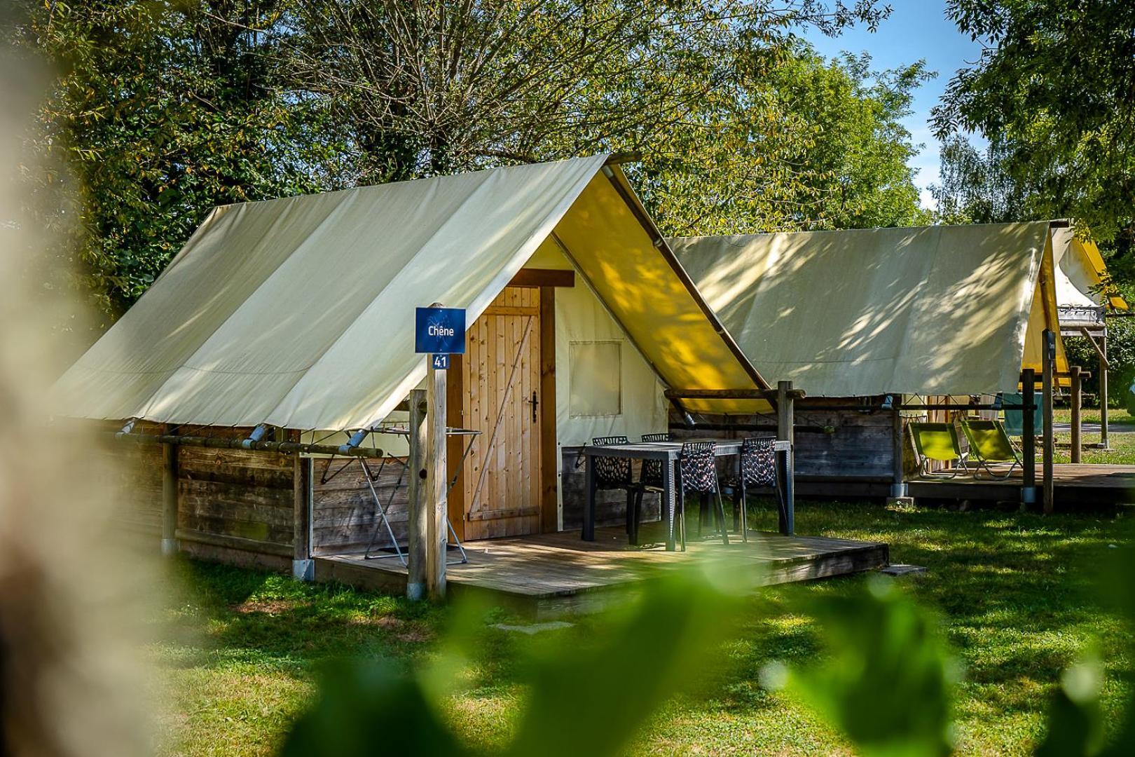 Camping Les Ballastieres - Vosges Du Sud Champagney Esterno foto